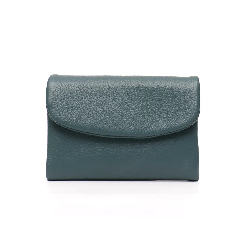 Minimalist Trifold Leather Wallet – Women’s Daily Card & Coin Purse
