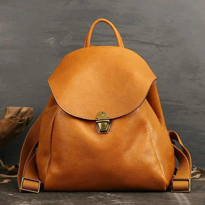 Vintage Cowhide Leather Backpack – Spacious Travel Daypack