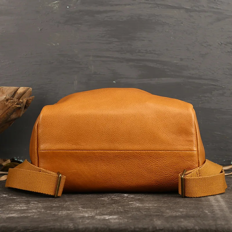Vintage Cowhide Leather Backpack – Spacious Travel Daypack