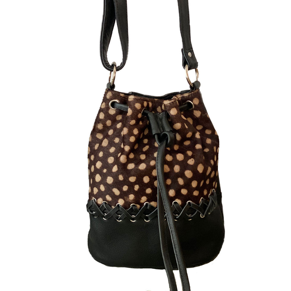 Leather Bucket Bag – Genuine Cowhide with Criss-Cross Braiding and Adjustable Strap