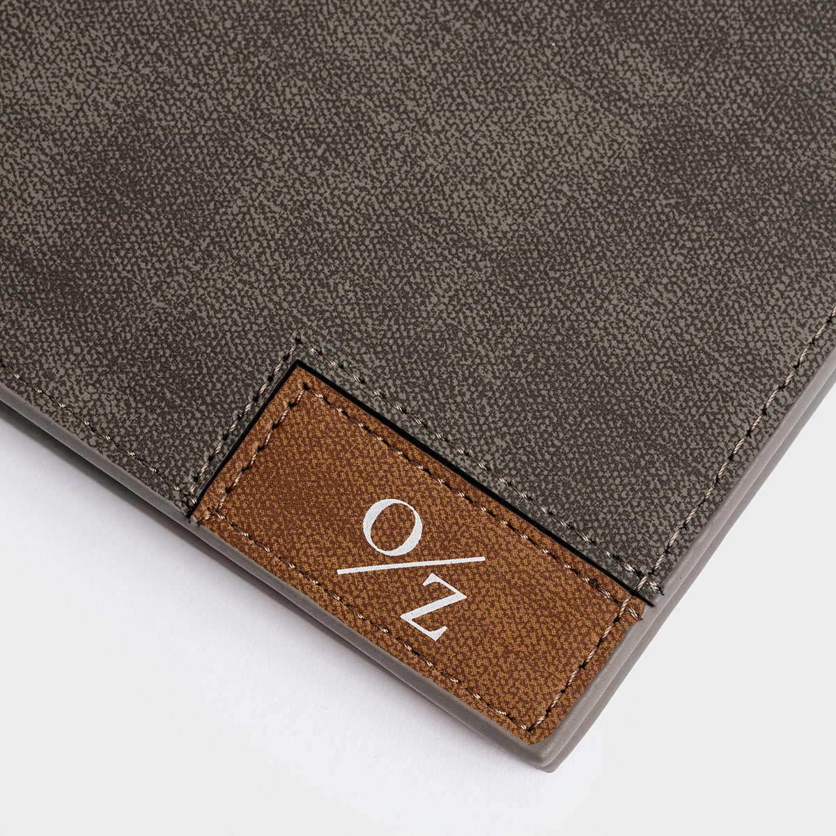 Casual Bi-Fold Wallet – Soft Touch, Card Slots, ID Window, Divider Pocket